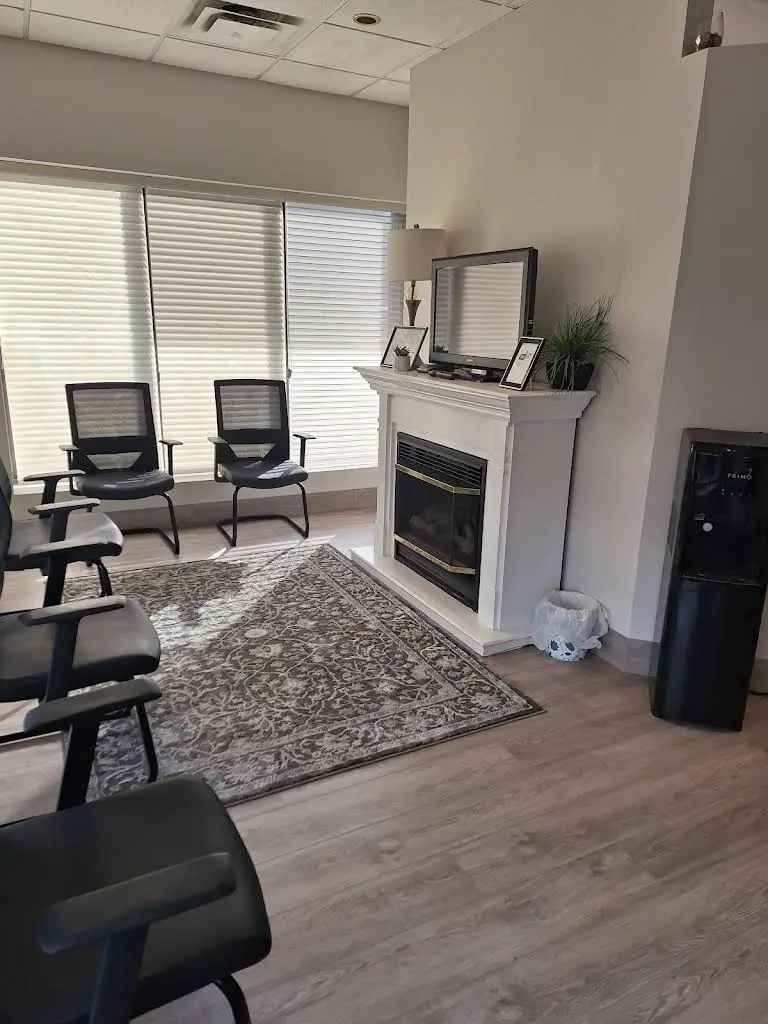 Niagara Falls Dentistry - Professional dental clinic exterior with modern facilities