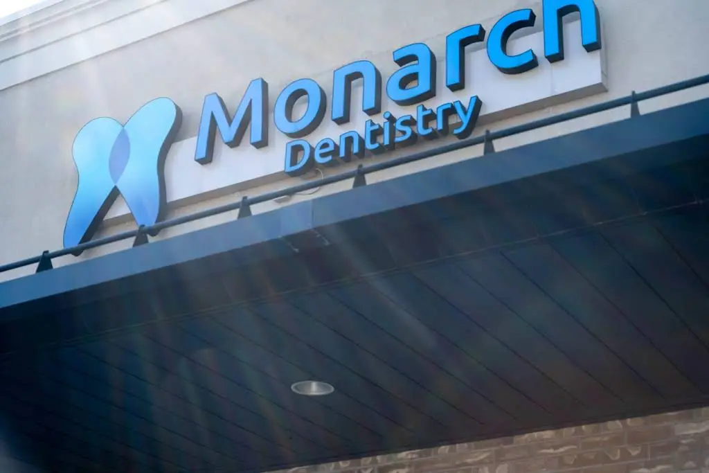 Monarch Dentistry - Niagara Falls