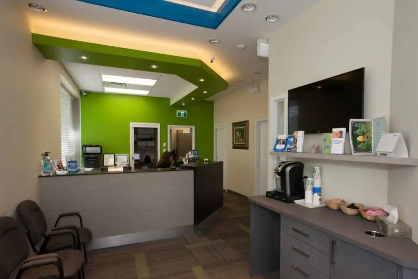 Applebay Family Dental Clinic