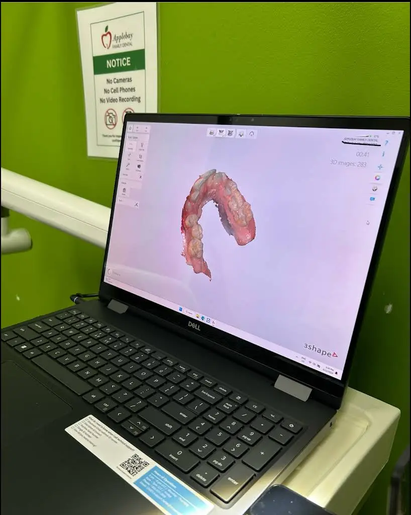 Applebay Family Dental Clinic