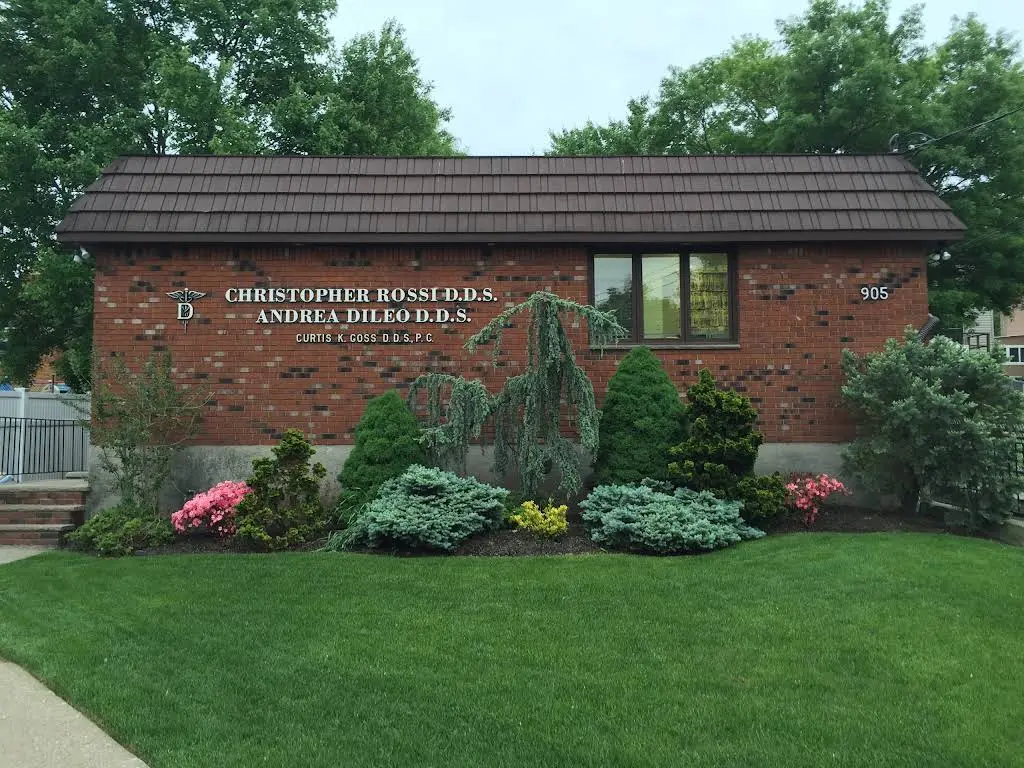 Rossi & DiLeo Dentistry, PC - Professional dental clinic exterior with modern facilities