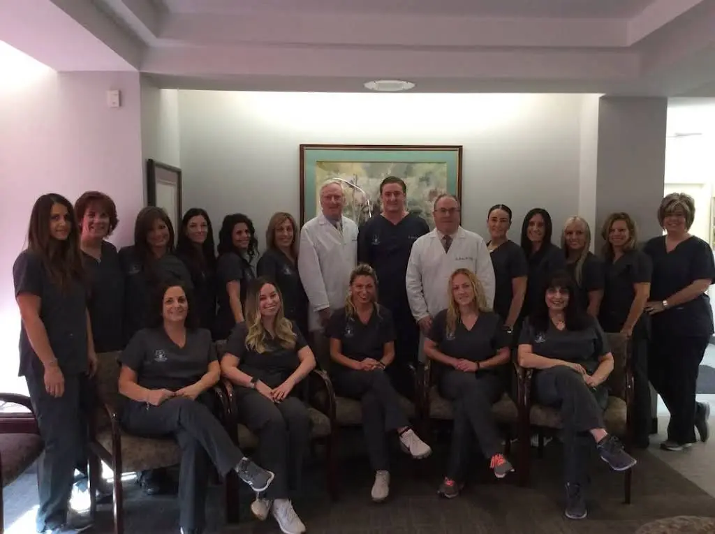 Drs. Galligan & Villa Dental Studio