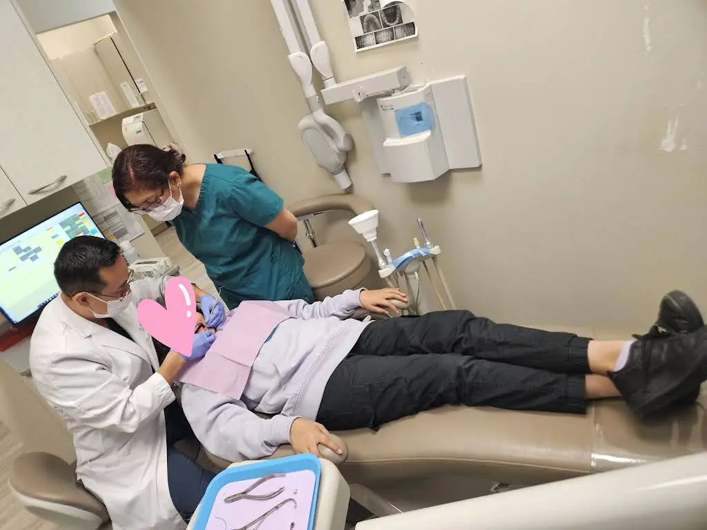 Dr. Dental: Dentistry & Braces