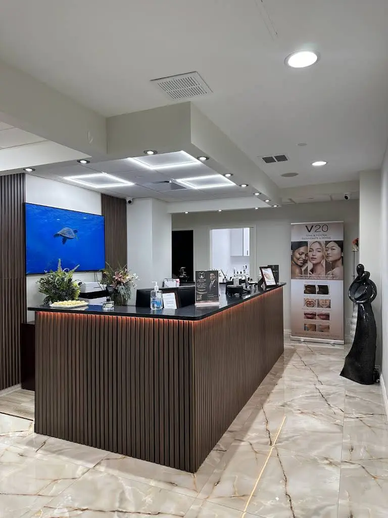 Dentist on Madison - Professional dental clinic exterior with modern facilities