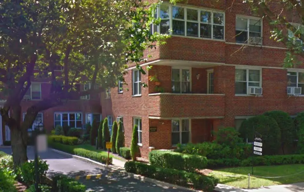 Queens Comprehensive Dental