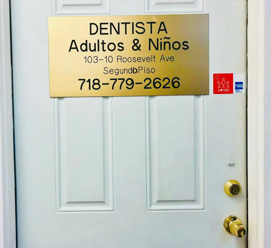Roosevelt 26 Dentistry - Professional dental clinic exterior with modern facilities
