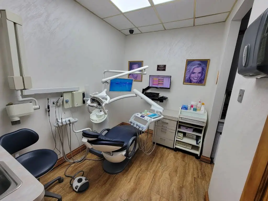 21 Century Cosmetic Dentistry