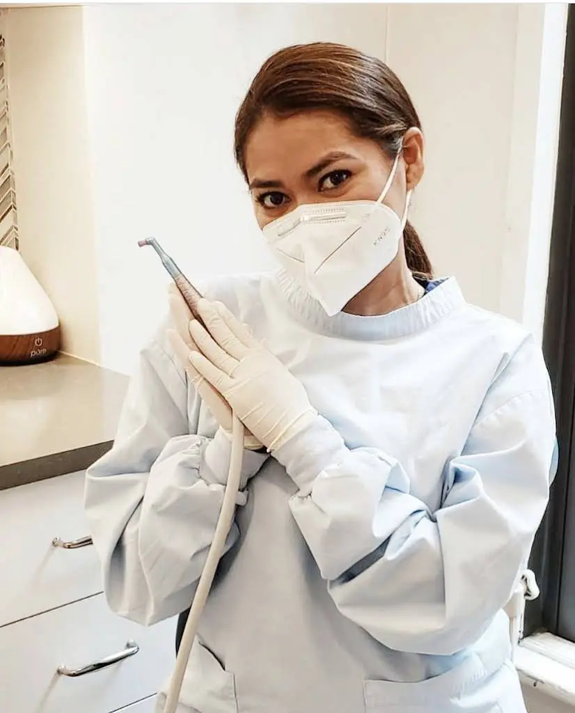 Integrated Aesthetic Dentistry