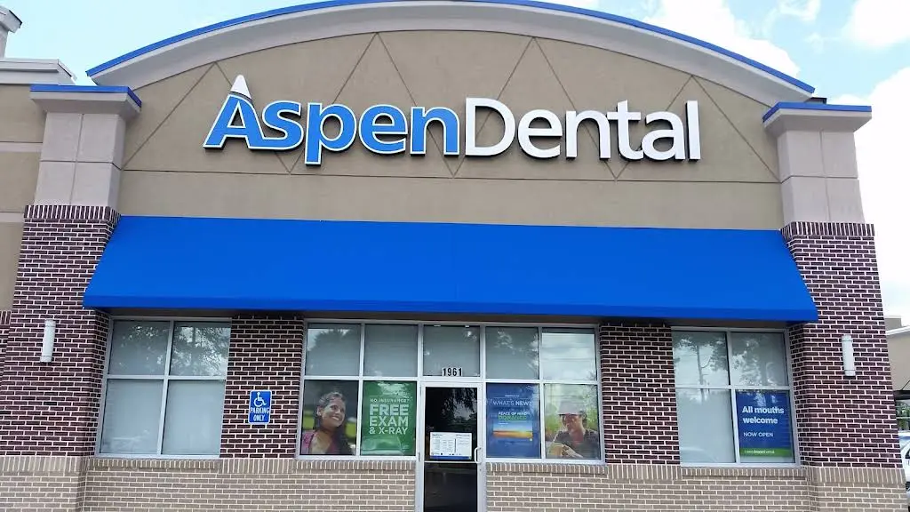 Aspen Dental - Professional dental clinic exterior with modern facilities