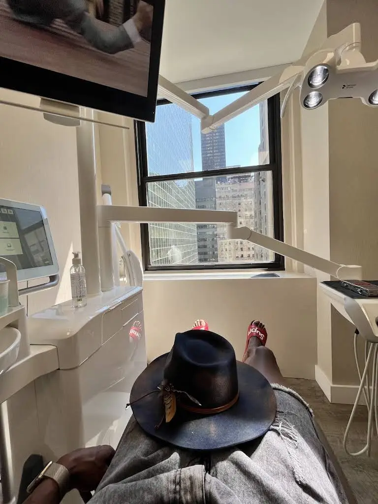 Dr. Shawn Sadri Cosmetic & General Dentistry