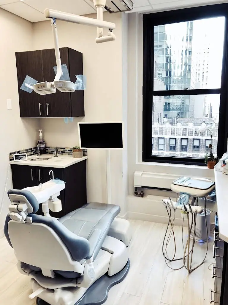 Pristine Dental NYC - Professional dental clinic exterior with modern facilities