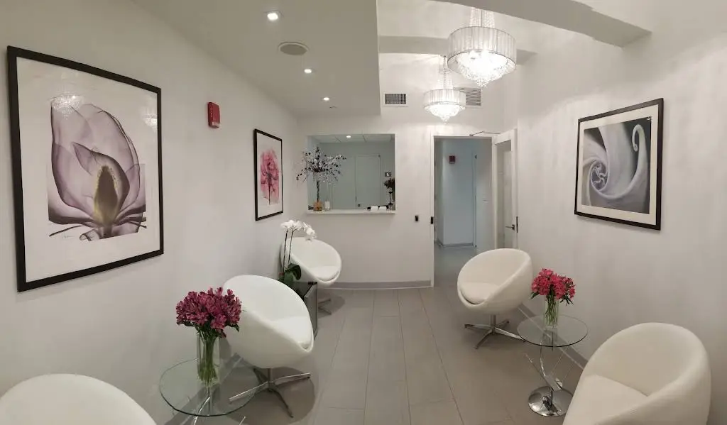 Madison Avenue Dentists - Professional dental clinic exterior with modern facilities