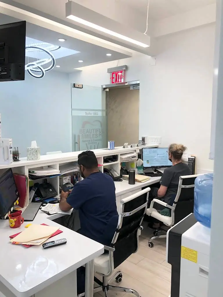 Beautiful Smiles Dental Associates - Professional dental clinic exterior with modern facilities