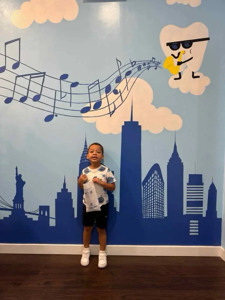 Midtown Pediatric Dentistry - Professional dental clinic exterior with modern facilities