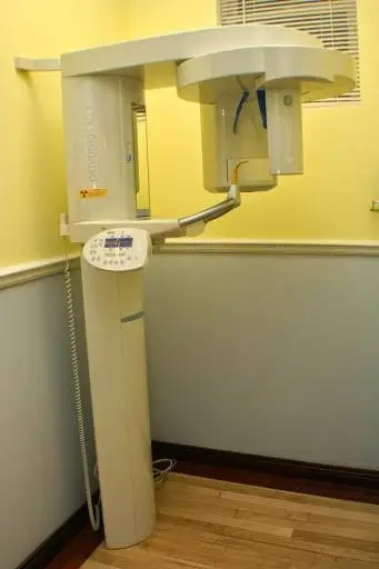 Bright White Dental of Fresh Meadows
