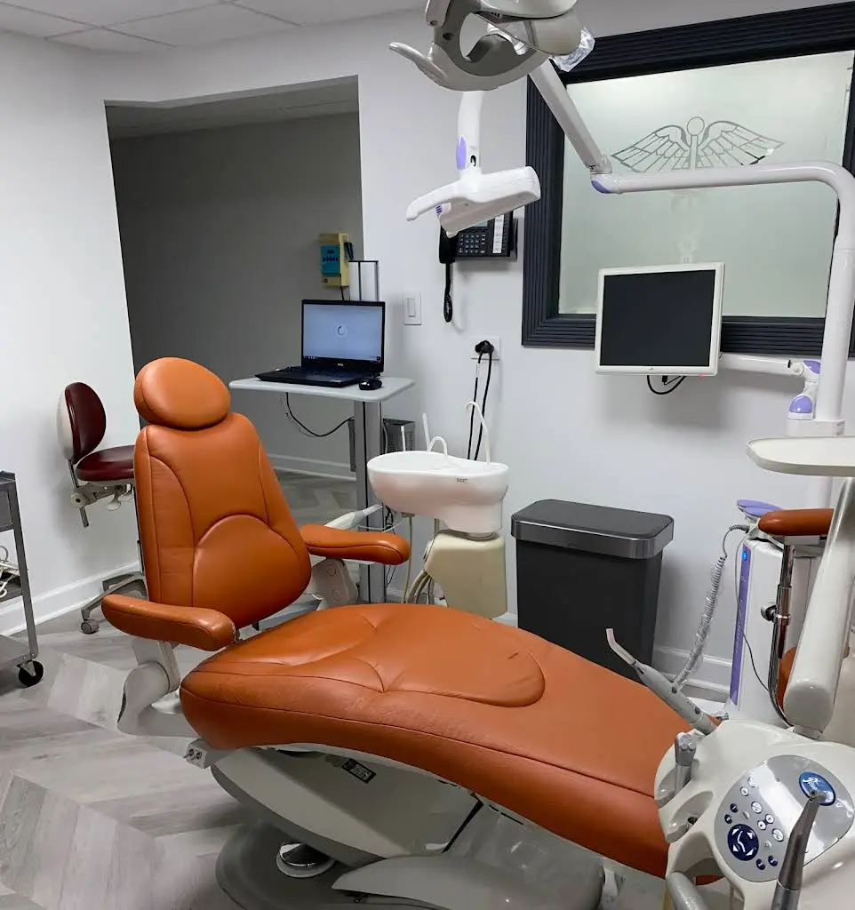 Agnes Nadrag, DDS