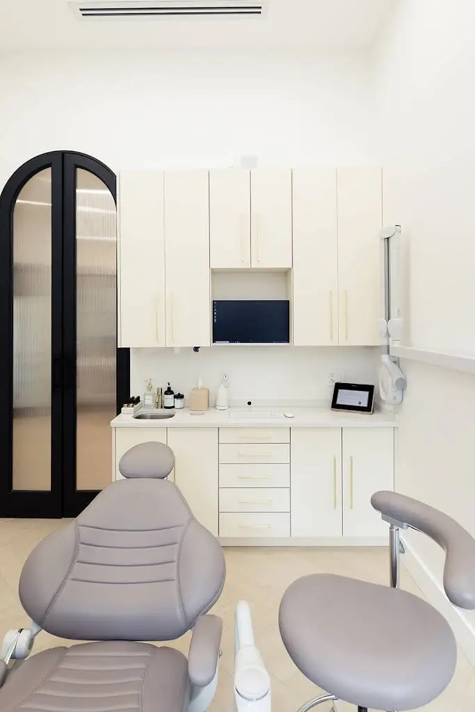 Maison BE Dental Studio