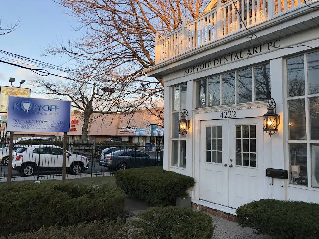 Kopyoff Dental Art PC - Professional dental clinic exterior with modern facilities