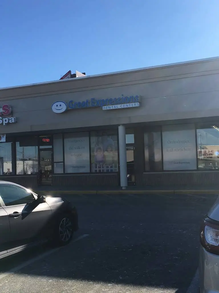 Great Expressions Dental Centers - Professional dental clinic exterior with modern facilities