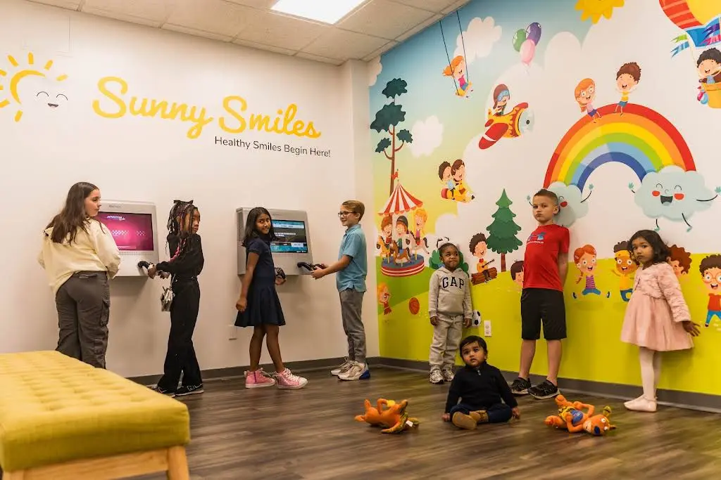 Sunny Smiles Pediatric Dentistry