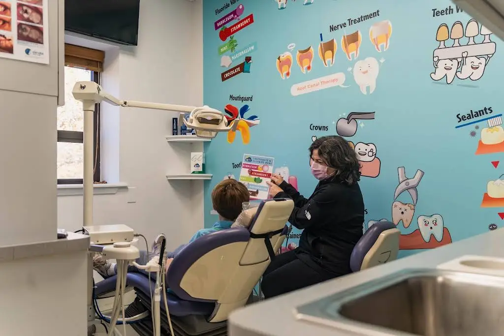 Sunny Smiles Pediatric Dentistry