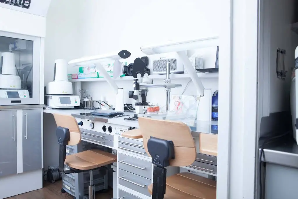 Rockefeller Dental Group - Professional dental clinic exterior with modern facilities