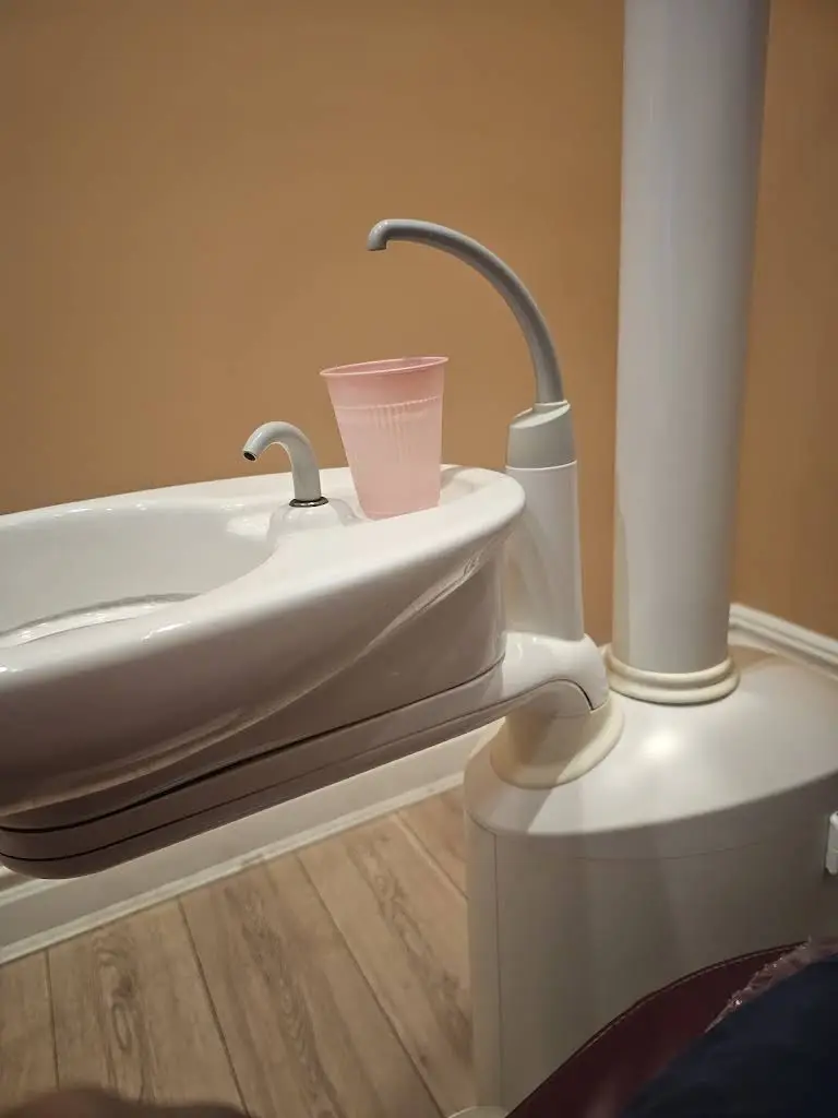 AesthetiCare Dental