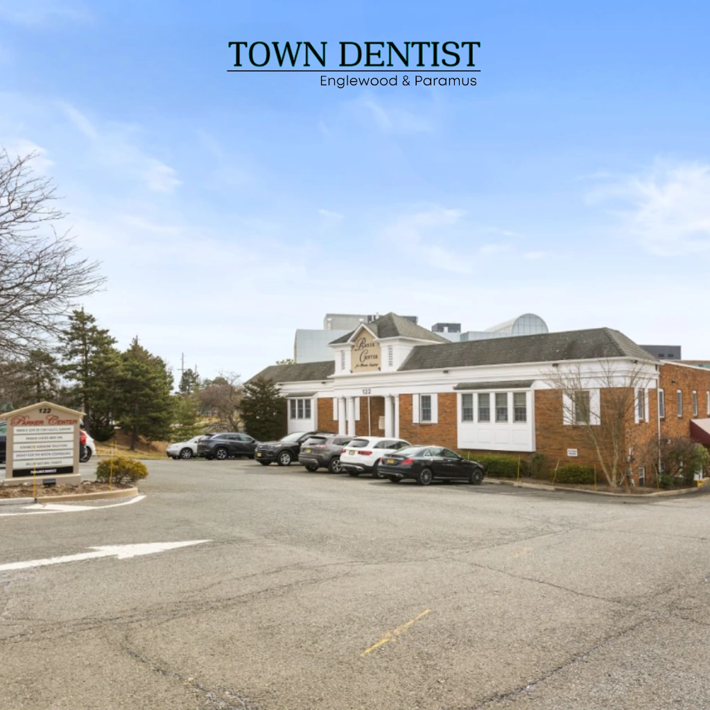 The Town Dentist: Paramus Emergency Dental and Implant Center