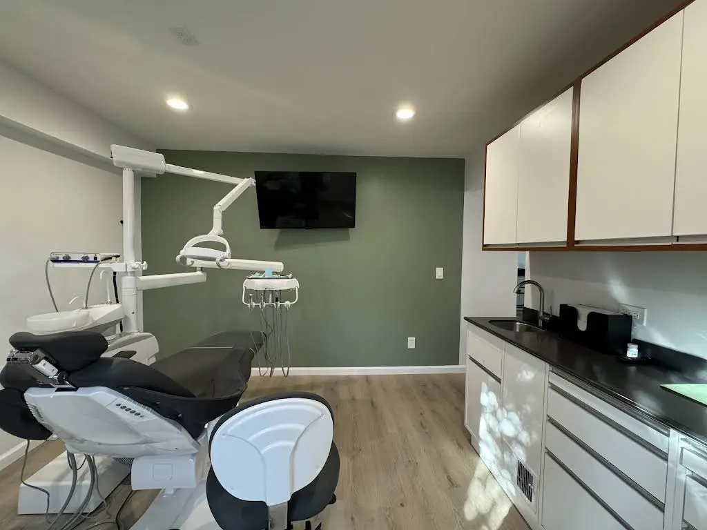 Zaky Dental