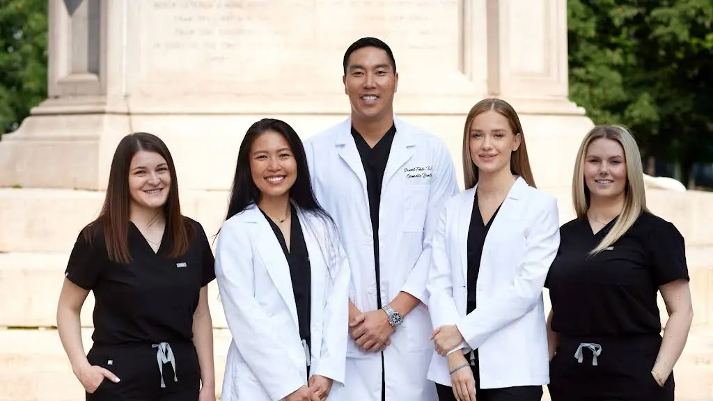 Manhattan Dental Design - Professional dental clinic exterior with modern facilities