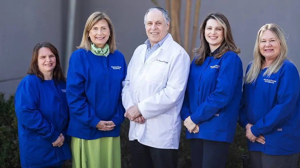 Hewlett Dental Excellence - Professional dental clinic exterior with modern facilities