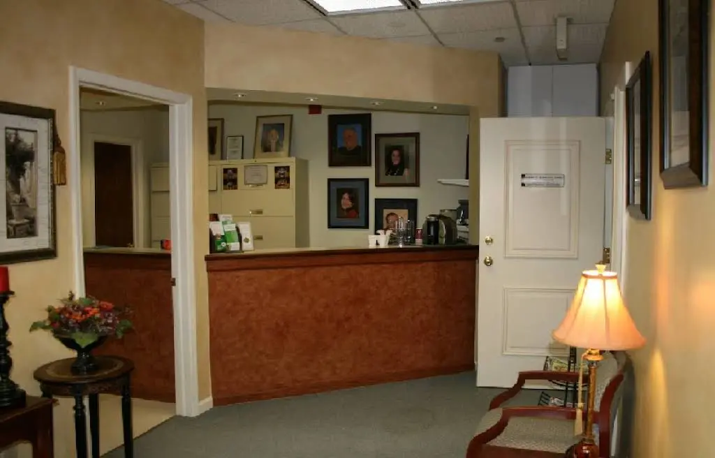 Family Smiles & Dental Implant Center