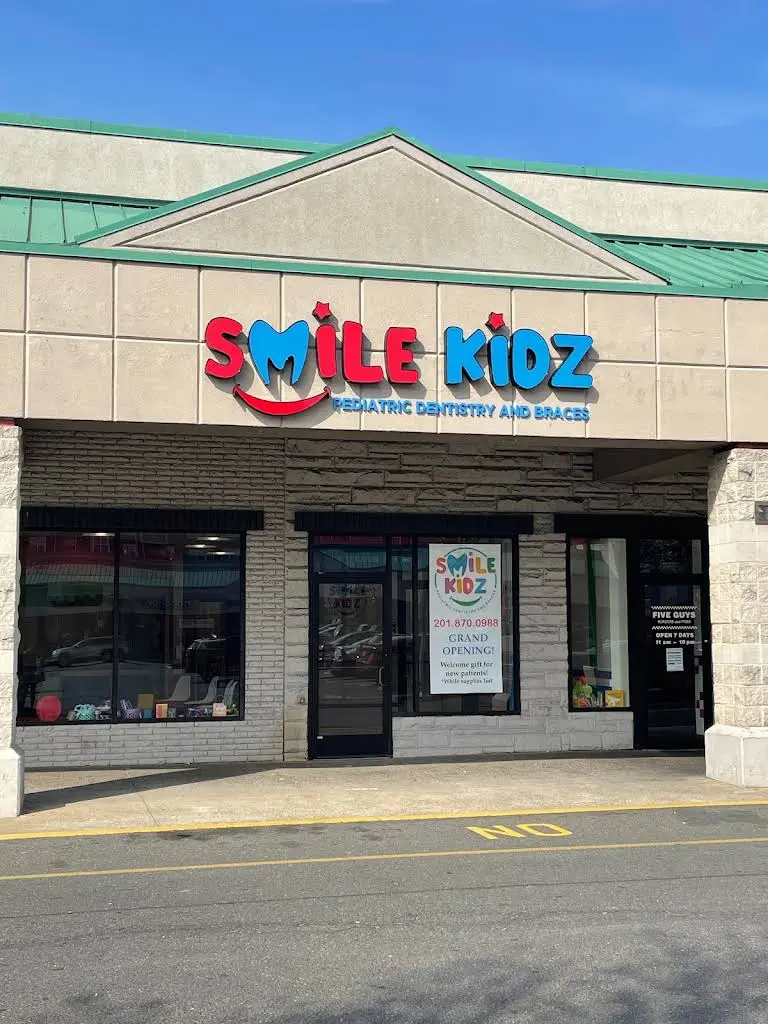 SmileKidz Pediatric Dentistry & Braces