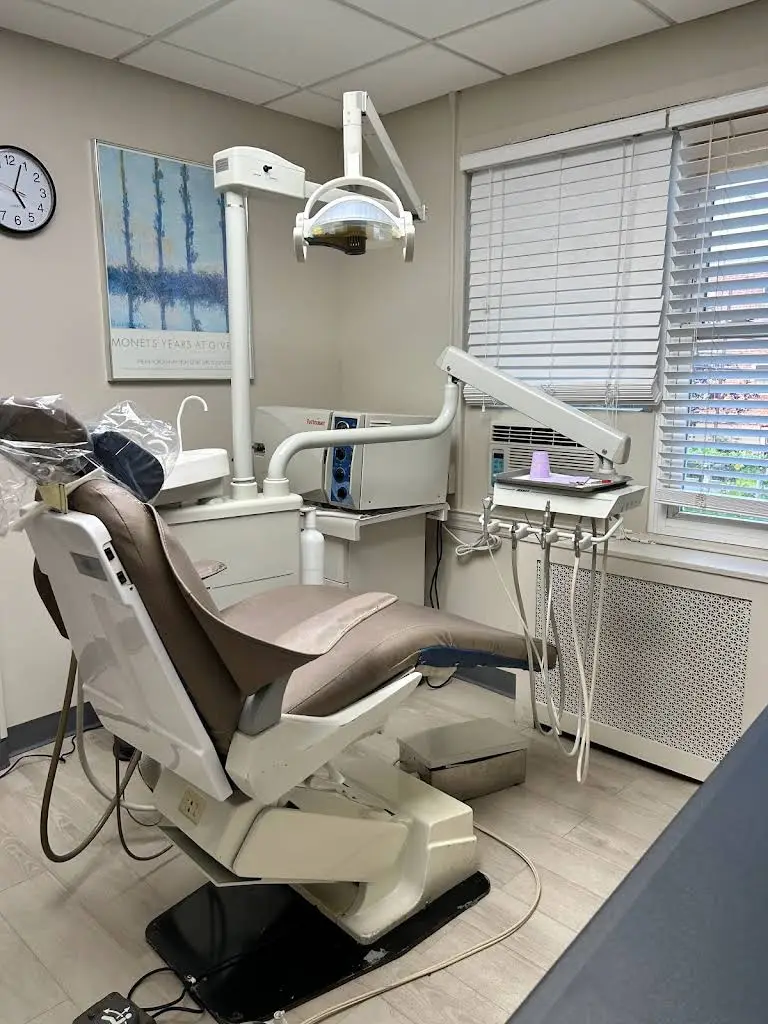 Crown Dental Arts Jamie Chan DDS