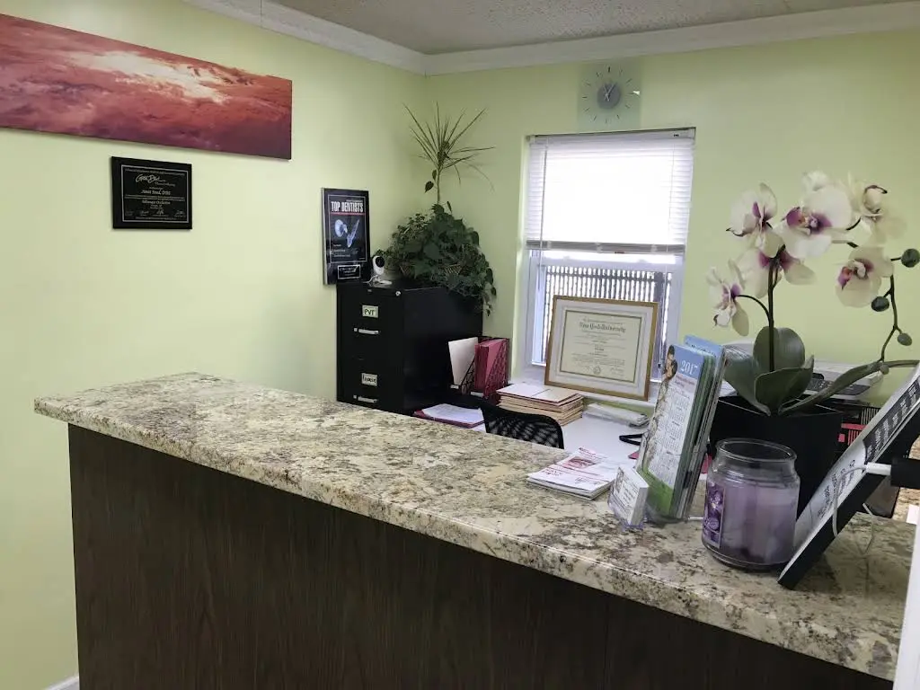 The Gentle Dentist of Garden City - Dr. Amit Sood, DDS - Professional dental clinic exterior with modern facilities