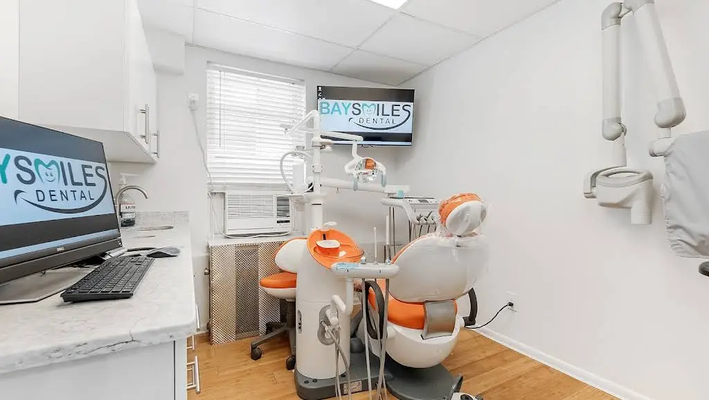 BaySmiles Dental - Professional dental clinic exterior with modern facilities