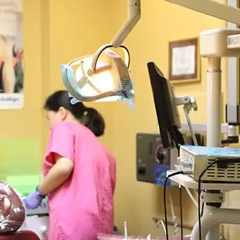 Yen Dentistry and Implantology