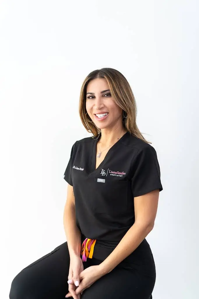 LianaSmiles: Liana Stein, DDS
