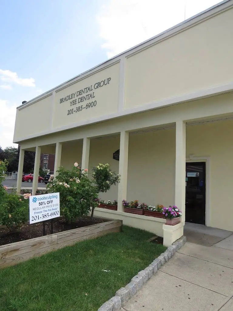Bradley Dental Group