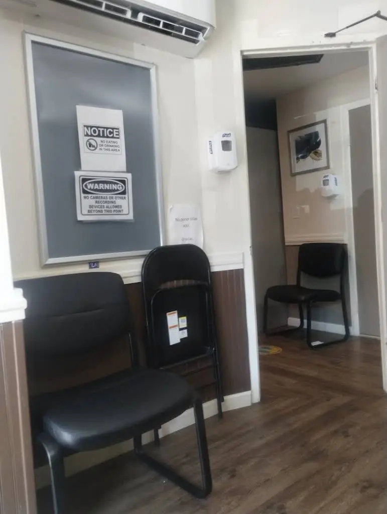 Pura Dental Center 104th