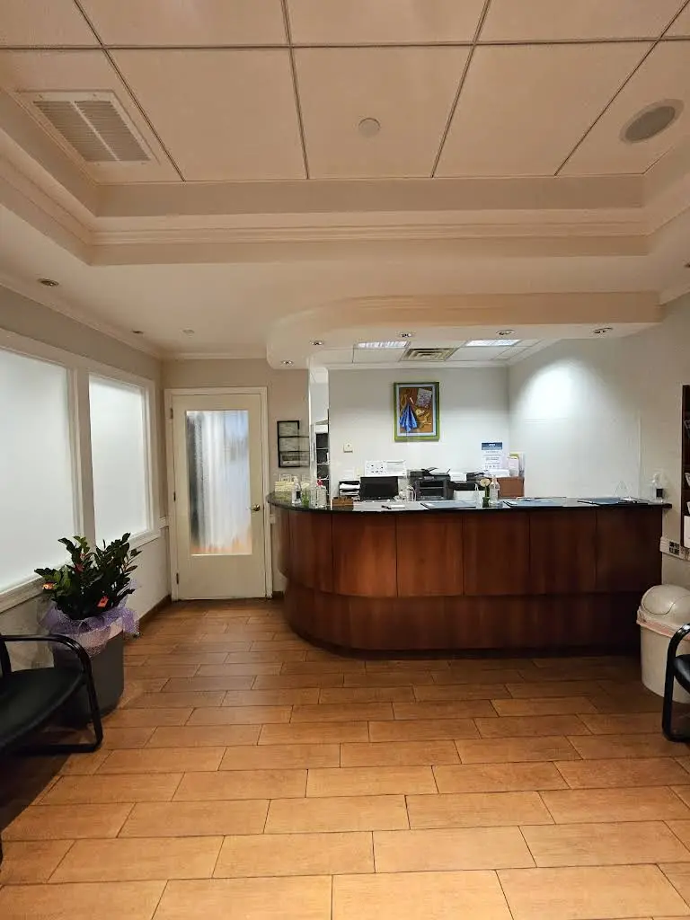 Queens Crossing Dental