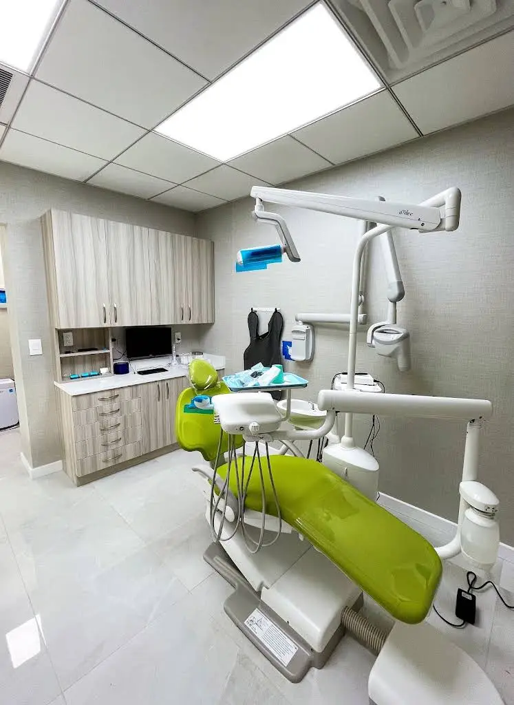 EC Dental Group