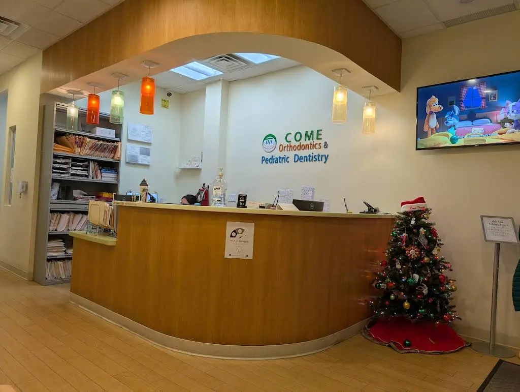 Come Orthodontics & Pediatric Dentistry - Professional dental clinic exterior with modern facilities