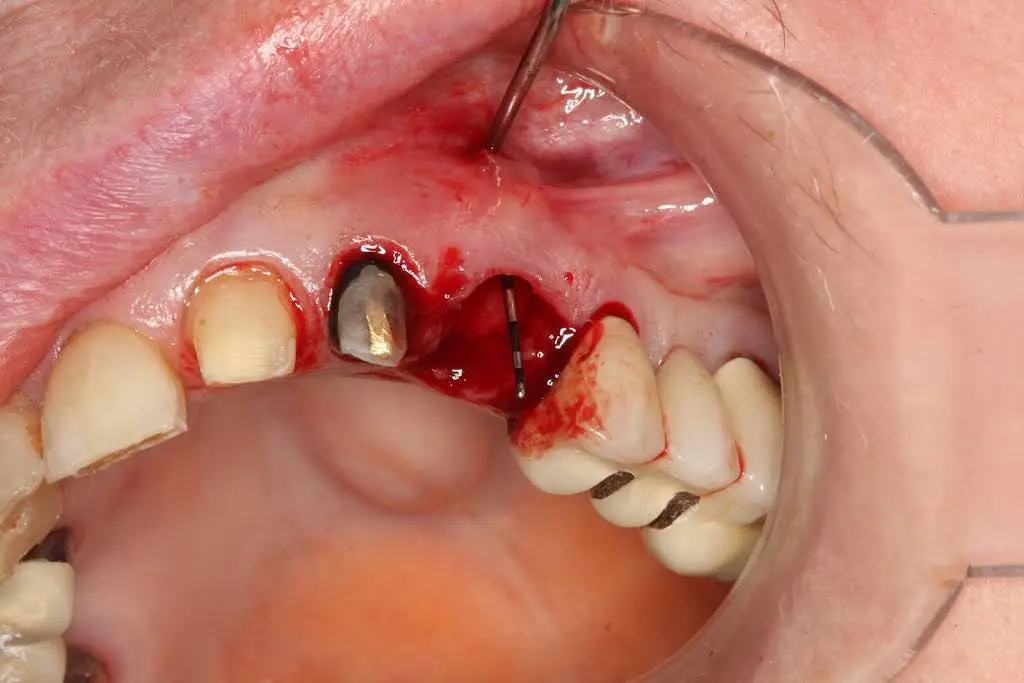 L & L Dental Associates