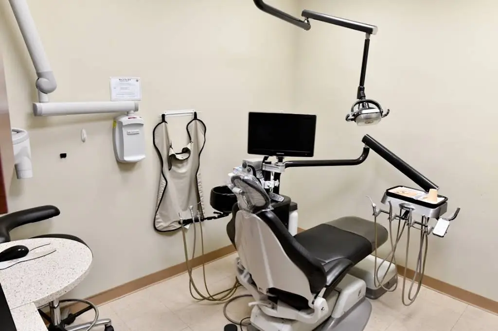 South Nassau Dental Arts - Professional dental clinic exterior with modern facilities
