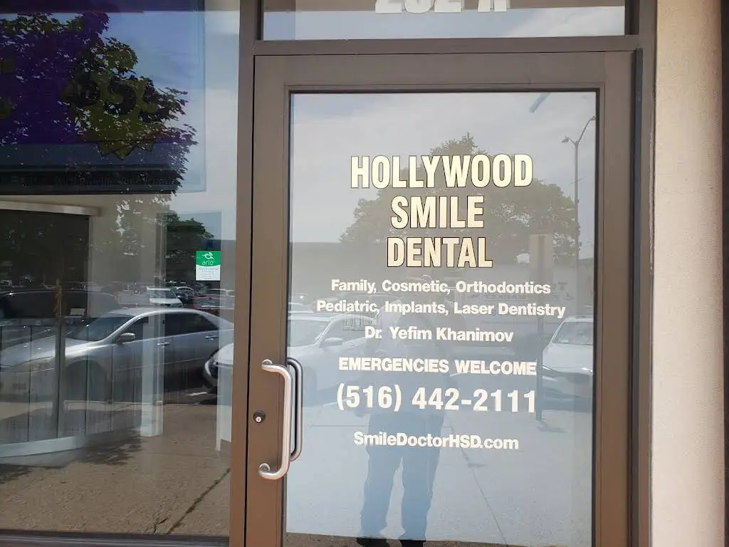Hollywood Smile Dental