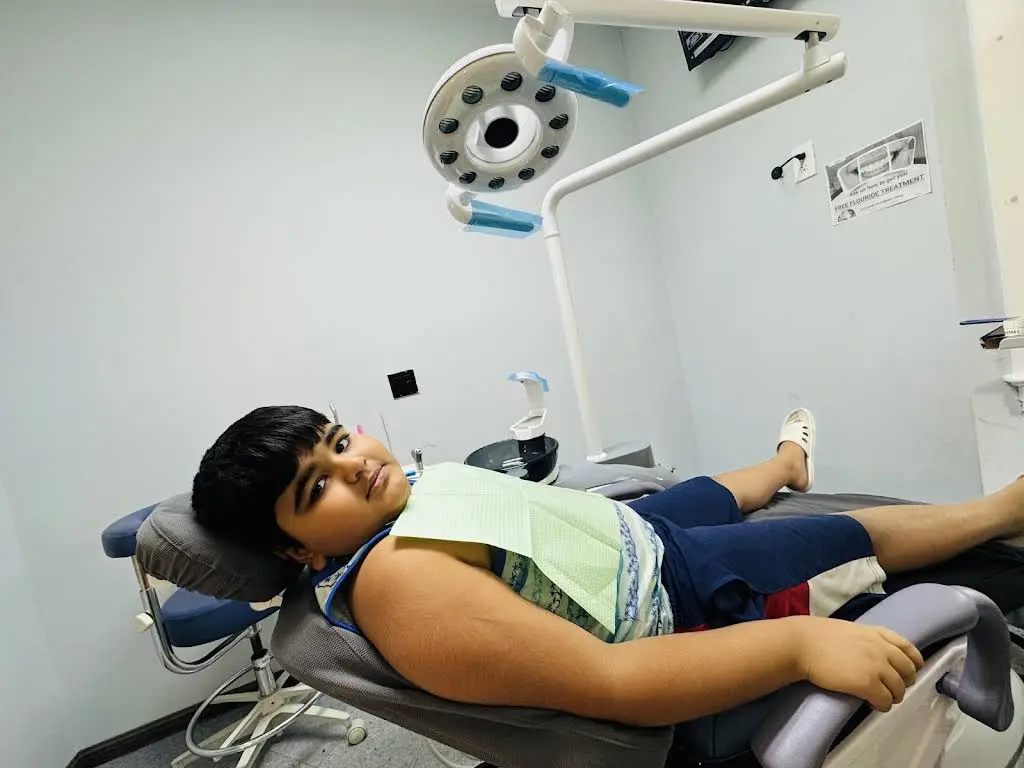 Molar TO Molar Dentistry - Professional dental clinic exterior with modern facilities