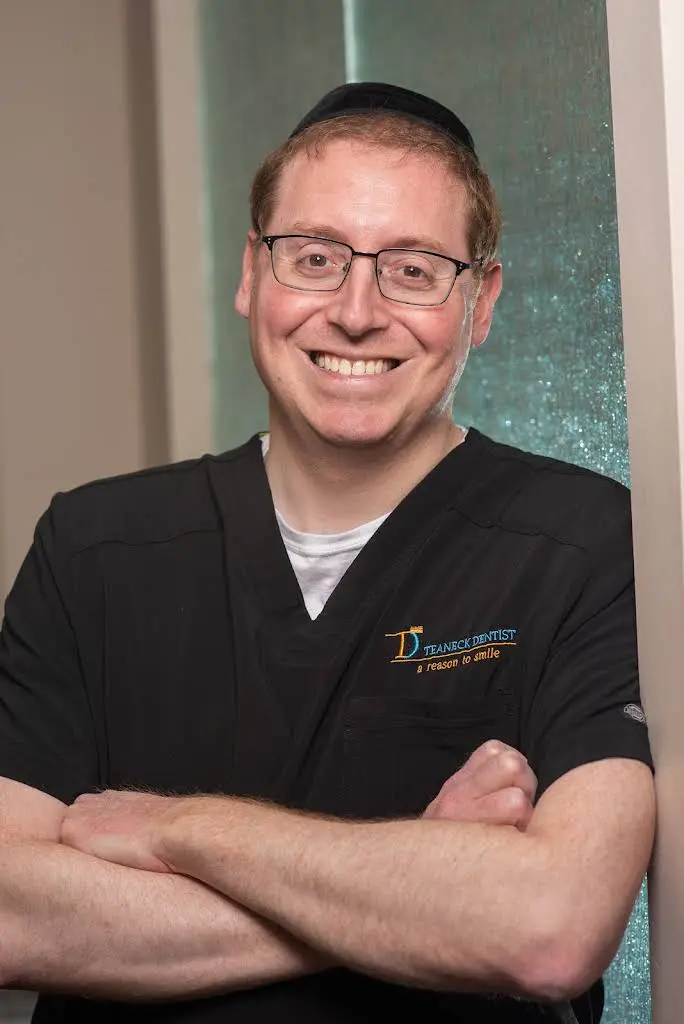 Teaneck Dentist - Professional dental clinic exterior with modern facilities