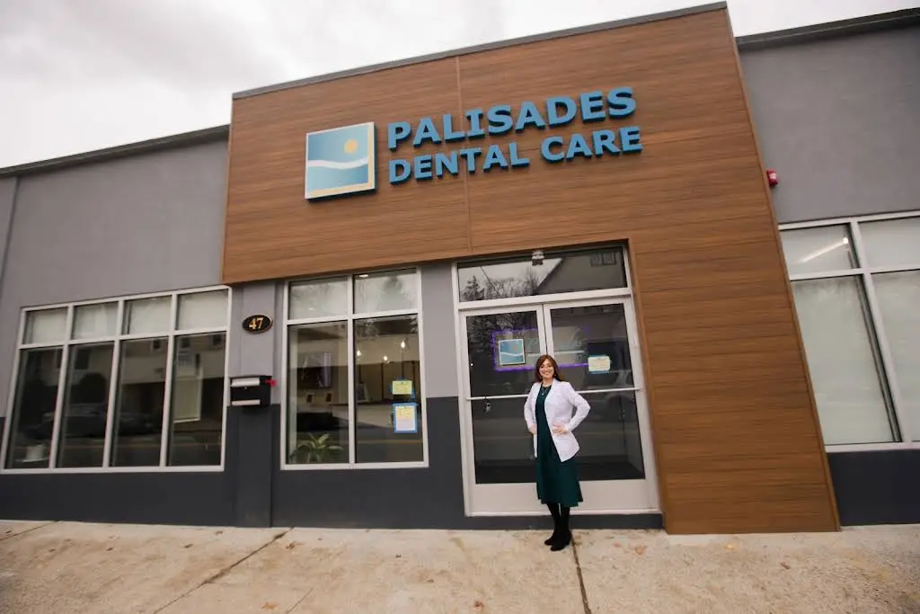 Palisades Dental Care