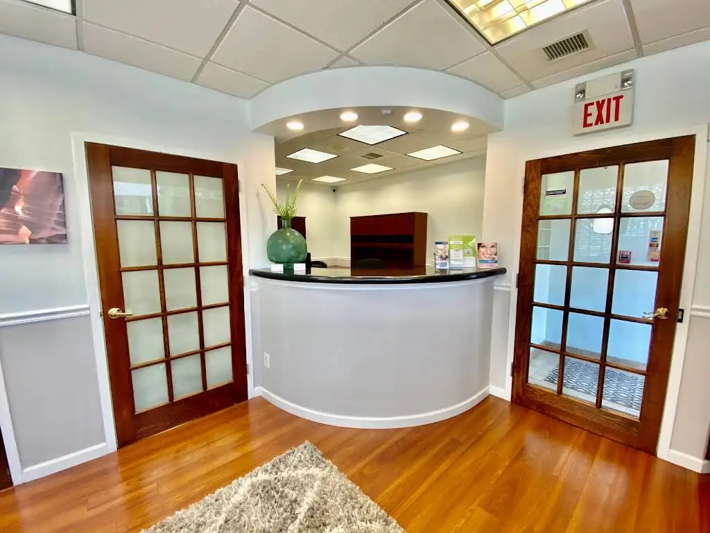 East Madison Dental - Dumont